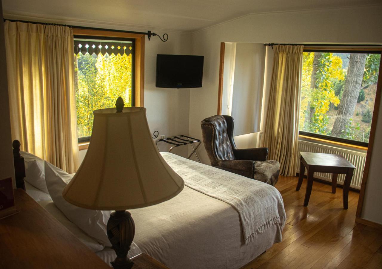 El Reloj Hotel Coyhaique Exteriör bild